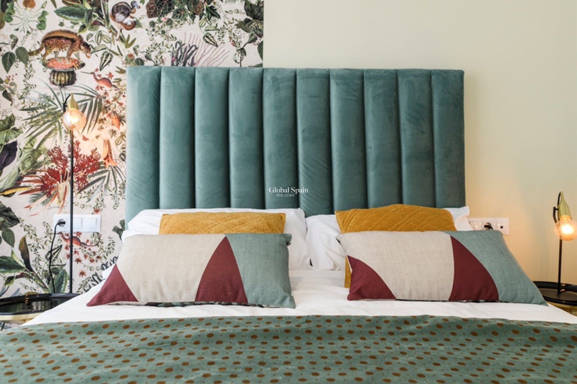 Nowo zbudowane - MIESZKANIE -
CAMPOAMOR