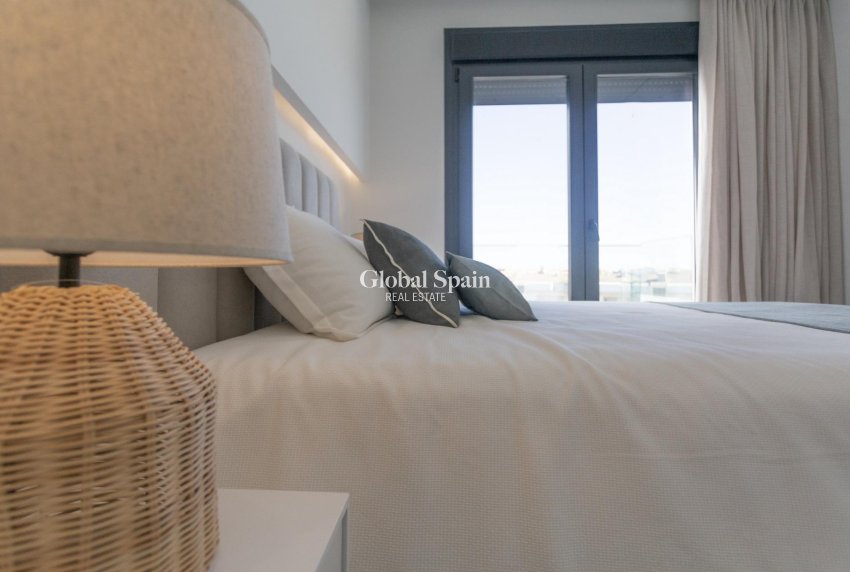 Nowo zbudowane - MIESZKANIE -
DENIA - 