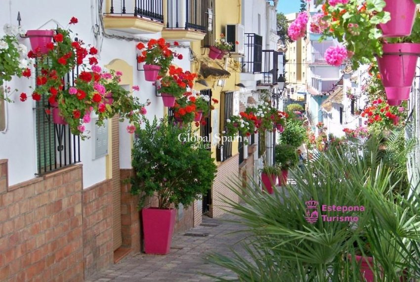 Nowo zbudowane - MIESZKANIE -
ESTEPONA - Parque El Calvario