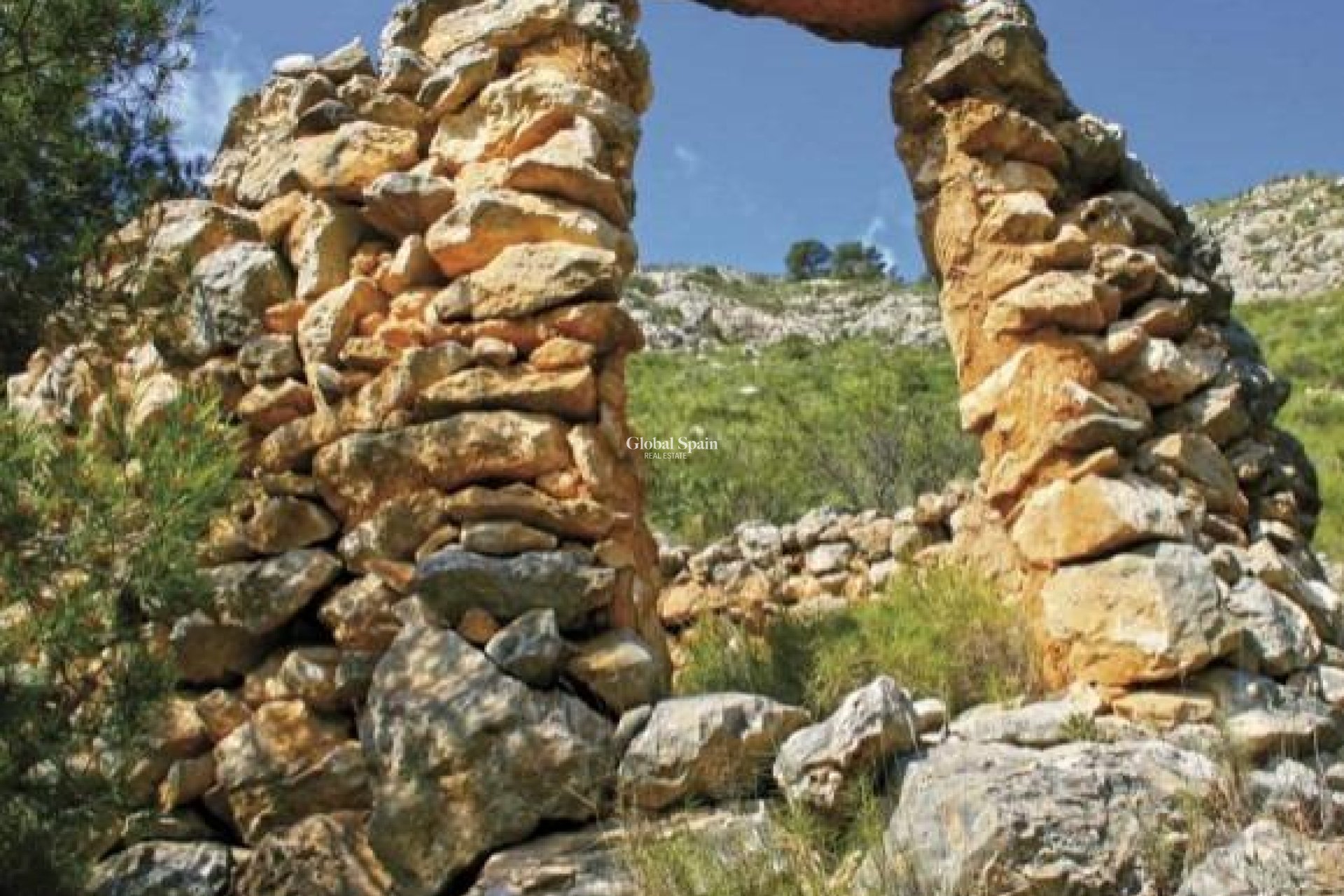 Nowo zbudowane - MIESZKANIE -
HONDÓN DE LAS NIEVES - Pueblo