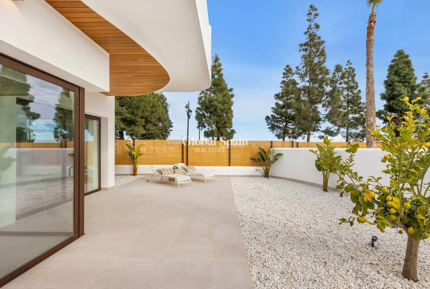 Nowo zbudowane - MIESZKANIE -
LOS ALCÁZARES