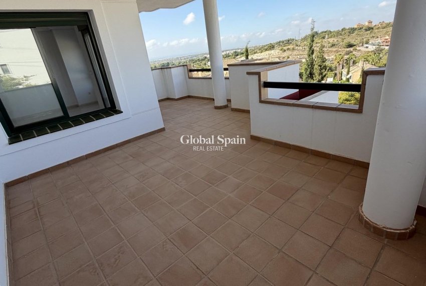 Nowo zbudowane - MIESZKANIE -
ORIHUELA COSTA - 