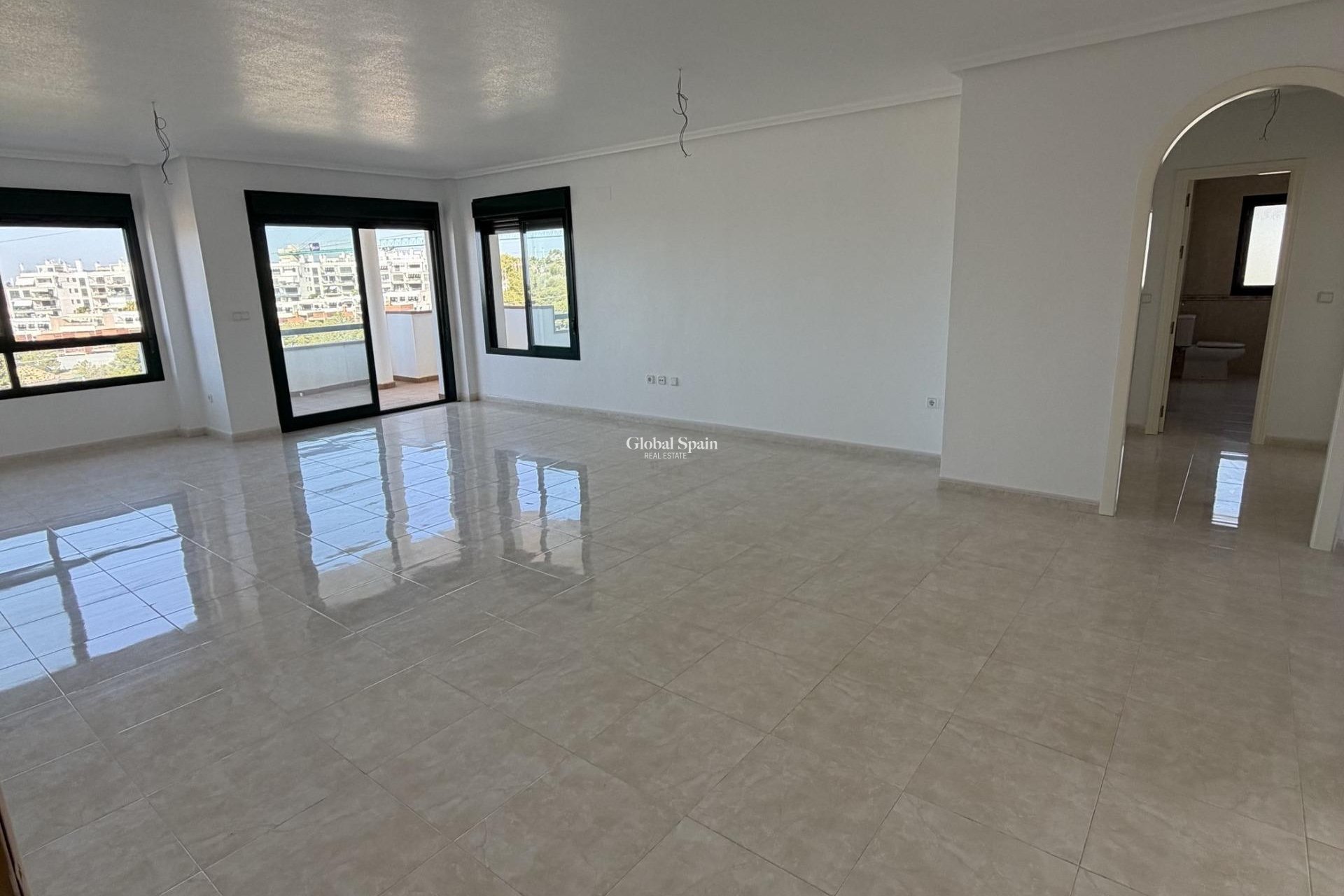Nowo zbudowane - MIESZKANIE -
ORIHUELA COSTA - 