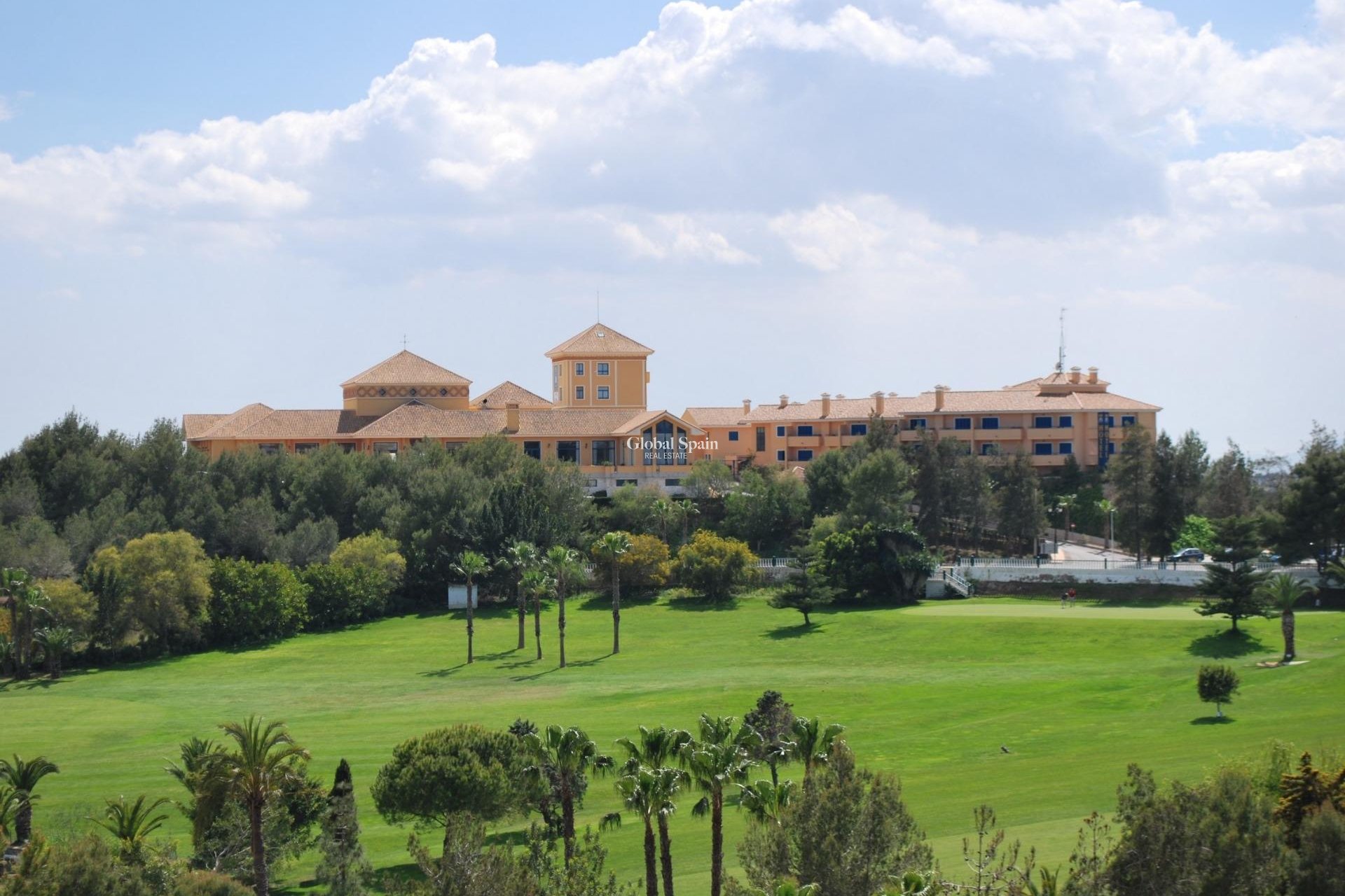 Nowo zbudowane - MIESZKANIE -
ORIHUELA COSTA - 