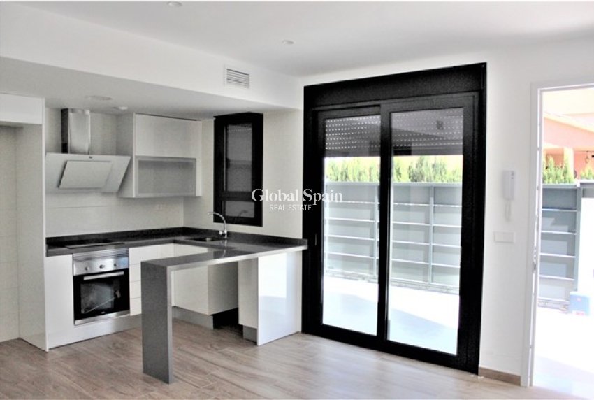 Nowo zbudowane - MIESZKANIE -
SAN PEDRO DEL PINATAR - El Mojón