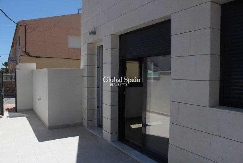 Nowo zbudowane - MIESZKANIE -
SAN PEDRO DEL PINATAR - El Mojón