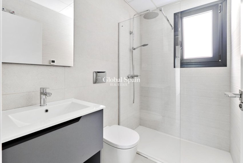 Nowo zbudowane - MIESZKANIE -
TORREVIEJA - Villa Amalia