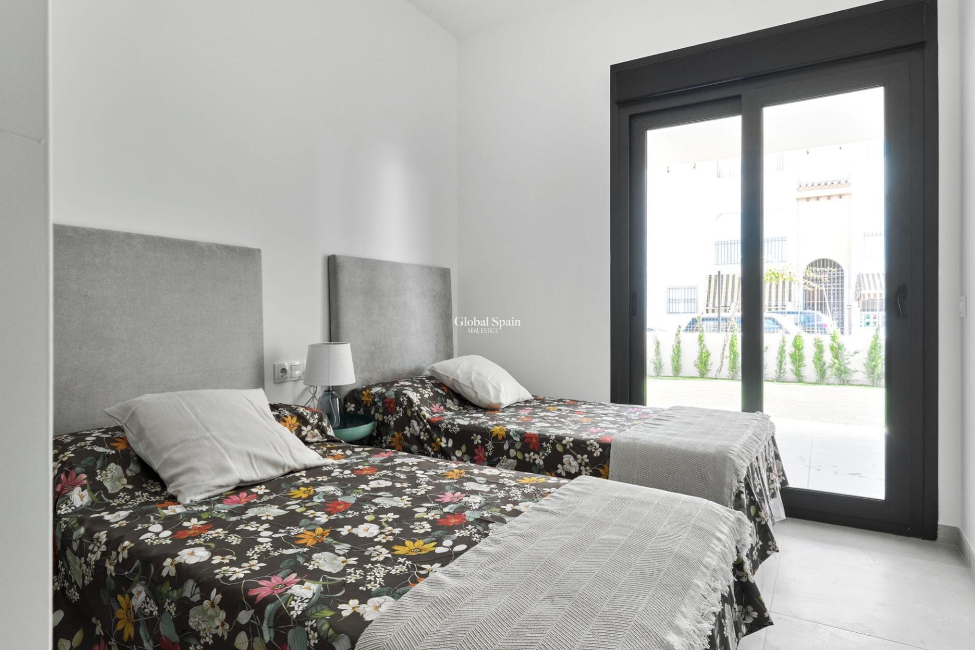 Nowo zbudowane - MIESZKANIE -
TORREVIEJA - Villa Amalia