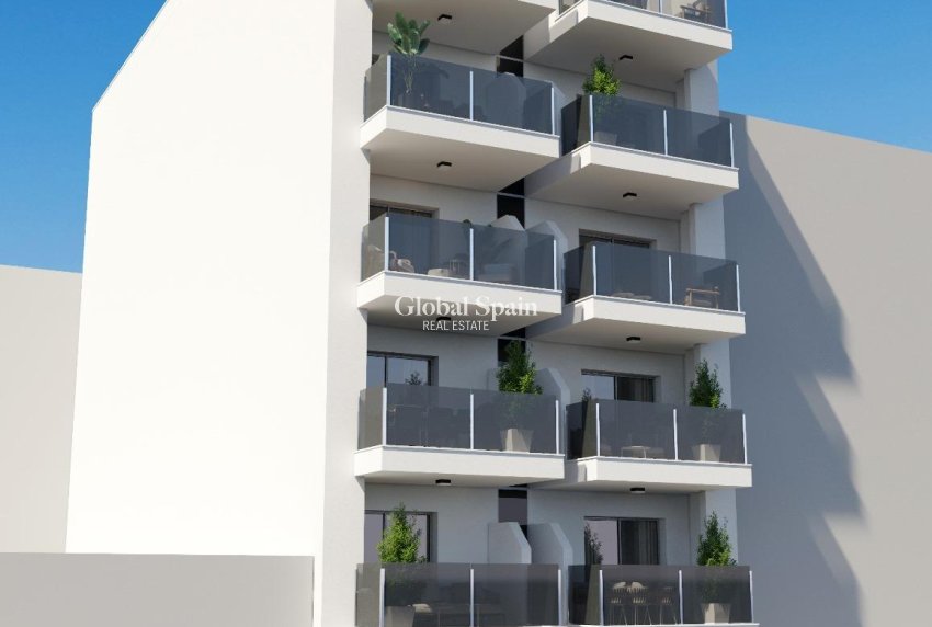 Nowo zbudowane - MIESZKANIE -
TORREVIEJA - 