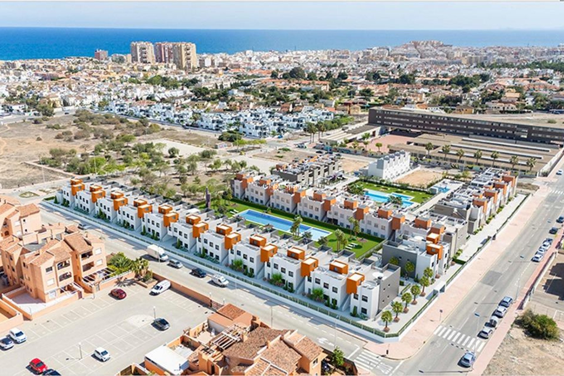 Nowo zbudowane - MIESZKANIE -
TORREVIEJA - 