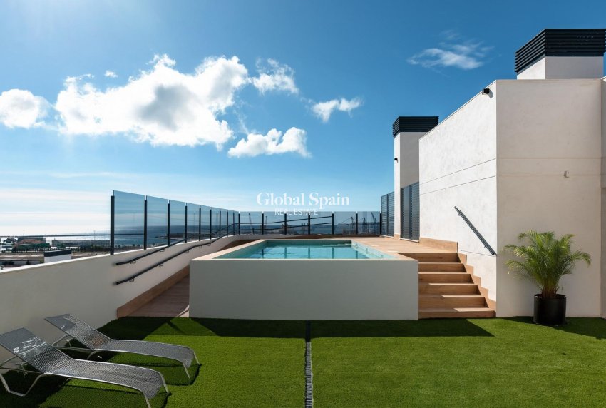 Nowo zbudowane - PENTHOUSE -
ALICANTE - BENALÚA