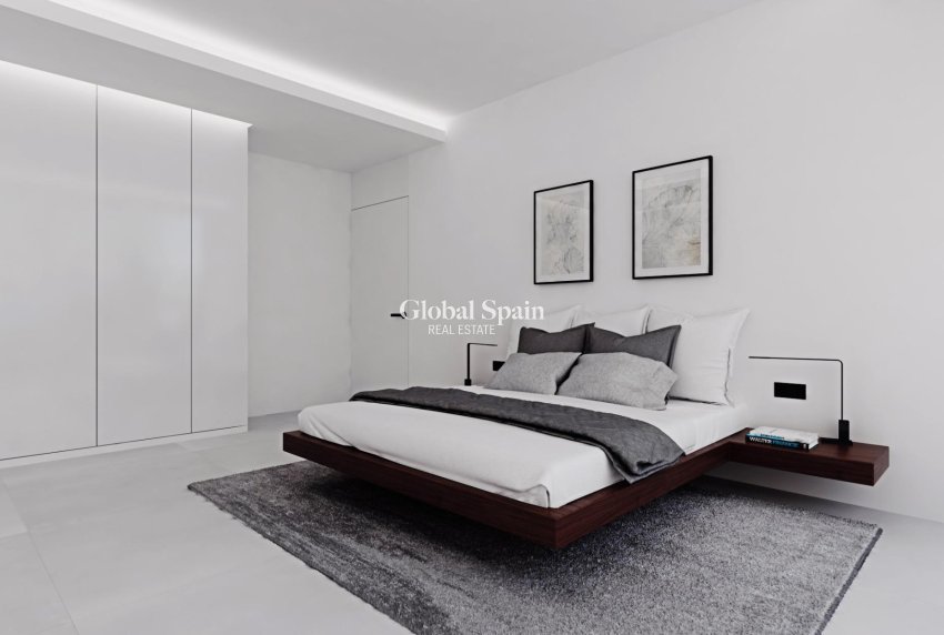 Nowo zbudowane - PENTHOUSE -
CALPE - Mascarat
