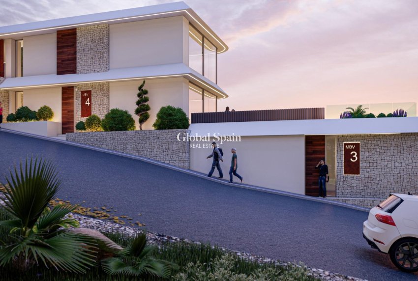 Nowo zbudowane - PENTHOUSE -
CALPE - Mascarat