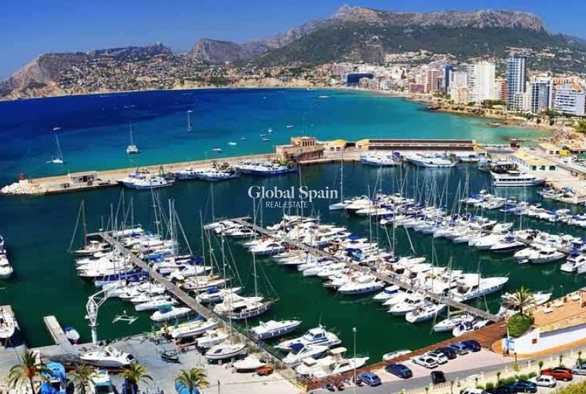Nowo zbudowane - PENTHOUSE -
CALPE - 