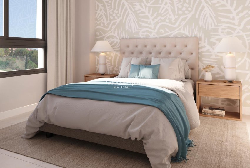 Nowo zbudowane - PENTHOUSE -
CASARES - 