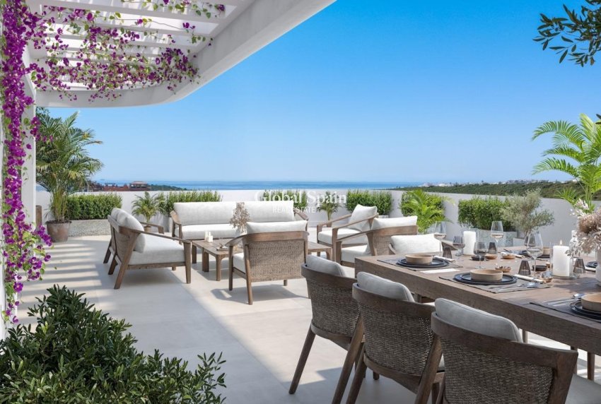 Nowo zbudowane - PENTHOUSE -
CASARES - 