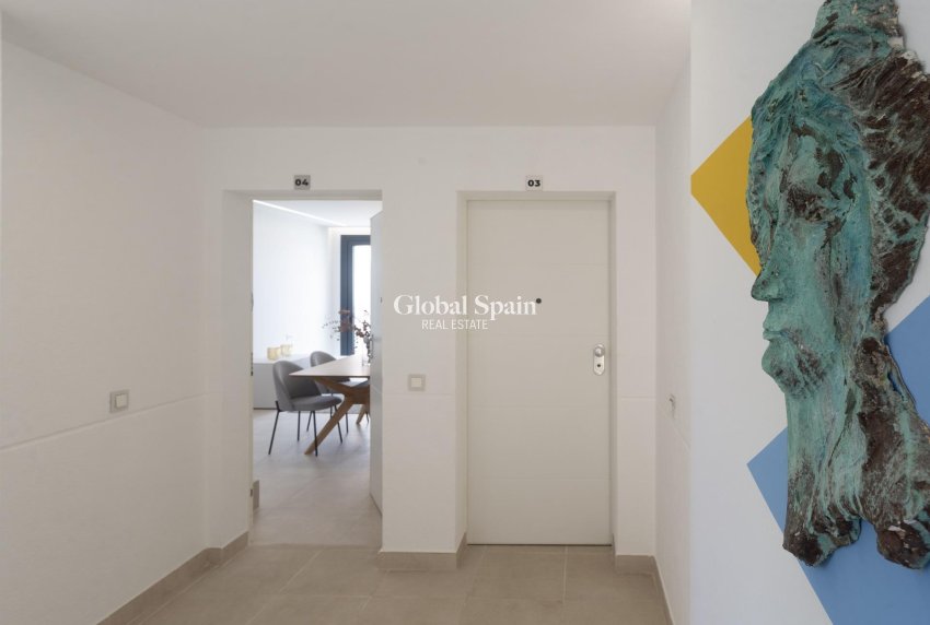 Nowo zbudowane - PENTHOUSE -
DENIA - 