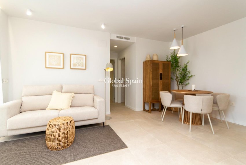 Nowo zbudowane - PENTHOUSE -
DENIA - 