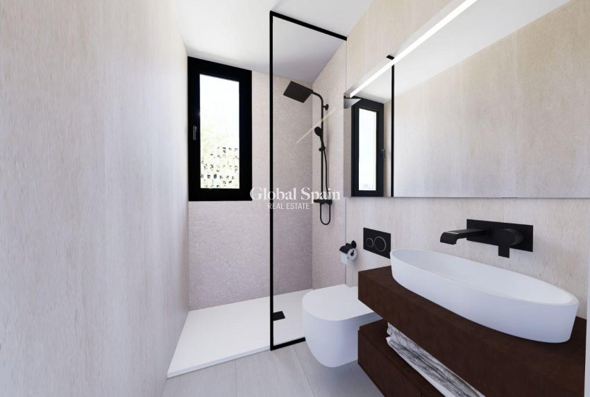 Nowo zbudowane - PENTHOUSE -
EL CAMPELLO - Muchavista