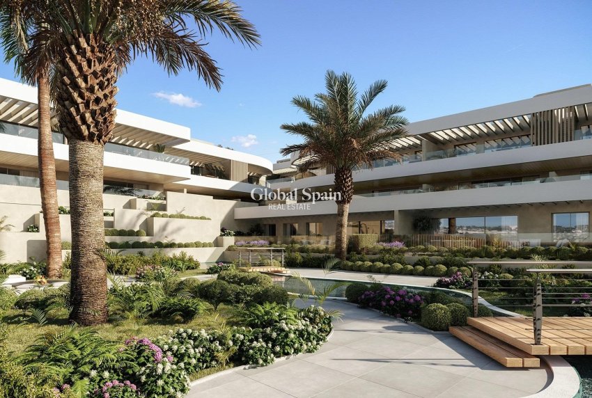 Nowo zbudowane - PENTHOUSE -
ESTEPONA - El campanario