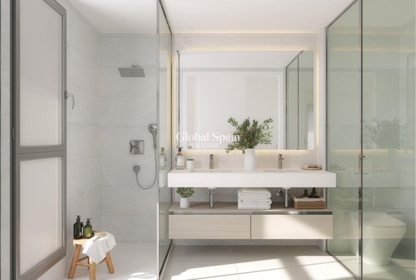 Nowo zbudowane - PENTHOUSE -
ESTEPONA - Parque Selwo