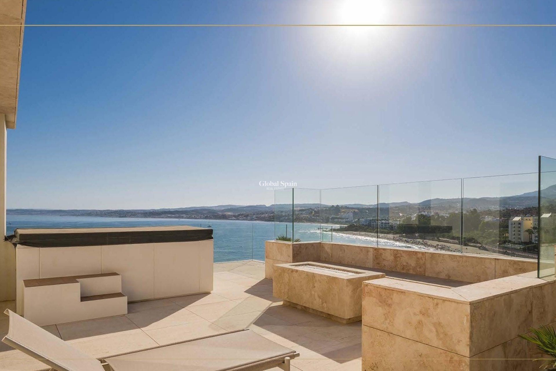 Nowo zbudowane - PENTHOUSE -
ESTEPONA - Playa del Cristo