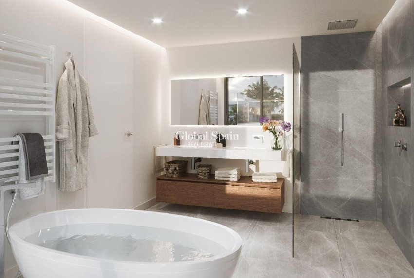 Nowo zbudowane - PENTHOUSE -
ESTEPONA - Reinoso