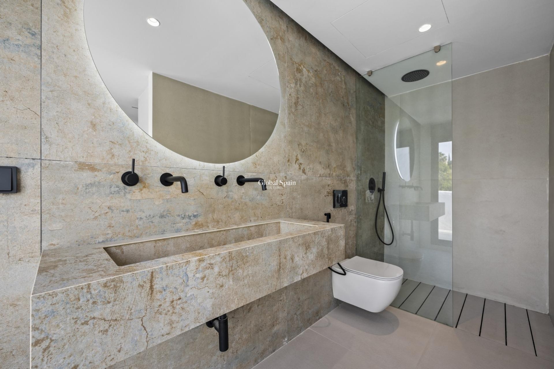 Nowo zbudowane - PENTHOUSE -
ESTEPONA - 