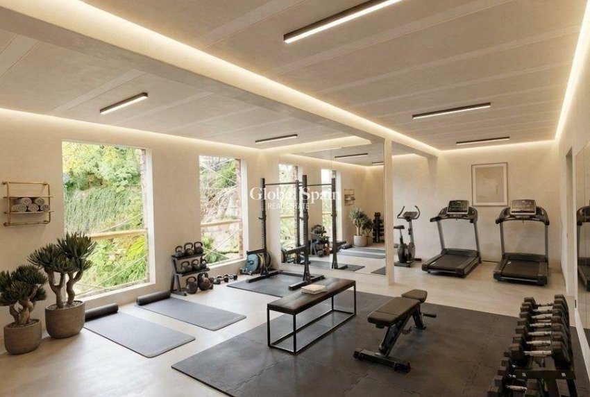 Nowo zbudowane - PENTHOUSE -
ESTEPONA - 