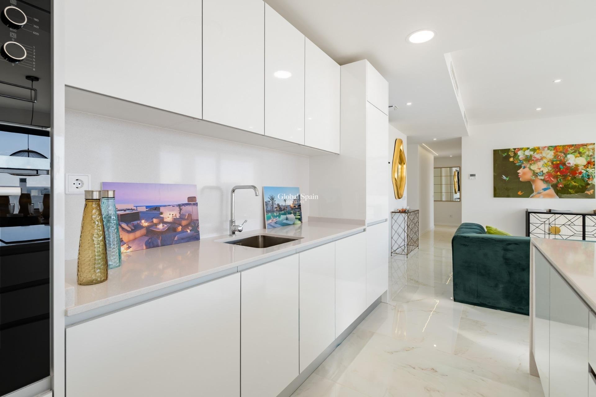 Nowo zbudowane - PENTHOUSE -
ESTEPONA - 