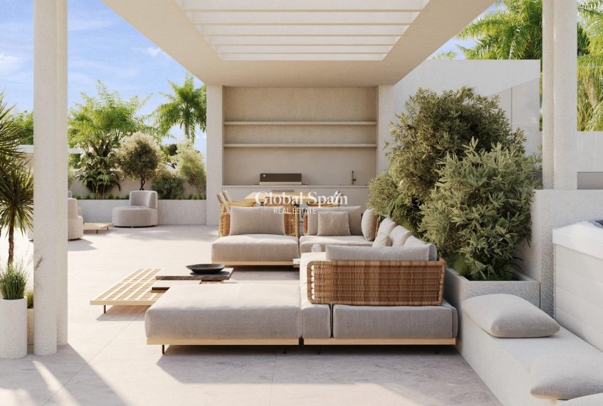 Nowo zbudowane - PENTHOUSE -
ESTEPONA - 