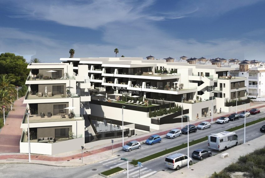 Nowo zbudowane - PENTHOUSE -
LA MARINA - La Marina del Pinet