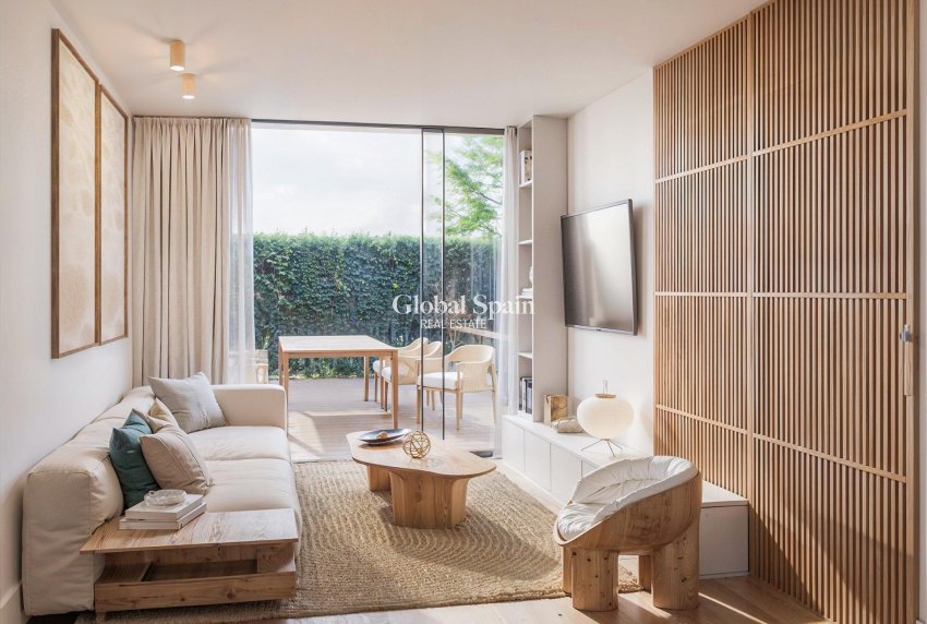Nowo zbudowane - PENTHOUSE -
LA NUCÍA - Ciudad del Deporte