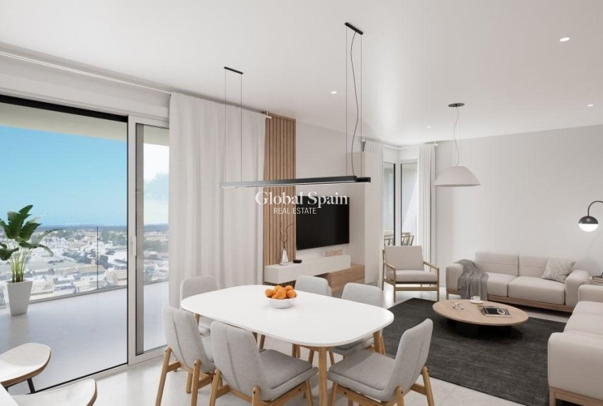 Nowo zbudowane - PENTHOUSE -
LOS ALCÁZARES