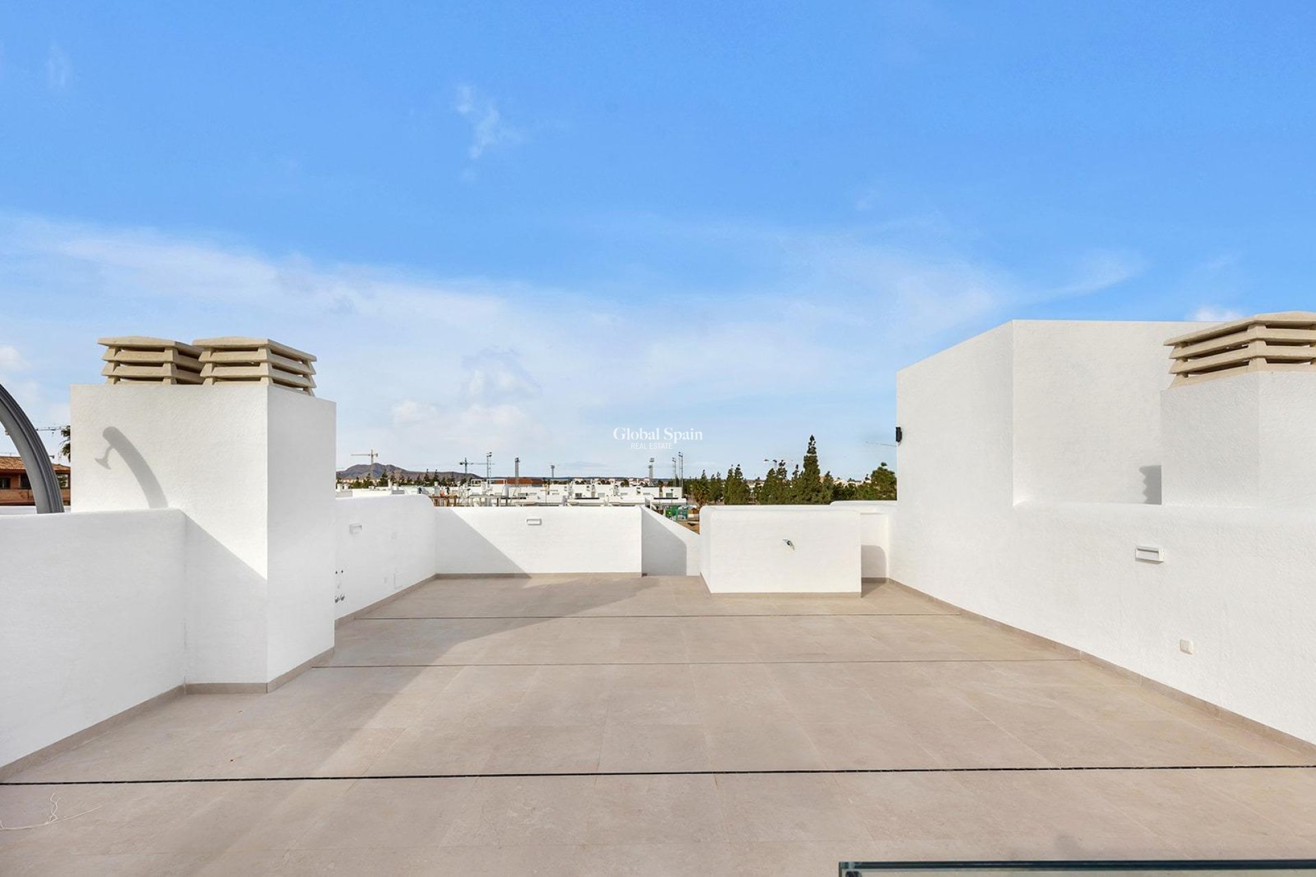 Nowo zbudowane - PENTHOUSE -
LOS ALCÁZARES