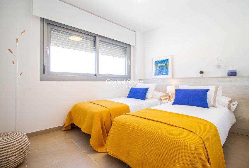 Nowo zbudowane - PENTHOUSE -
LOS MONTESINOS - Vistabella Golf