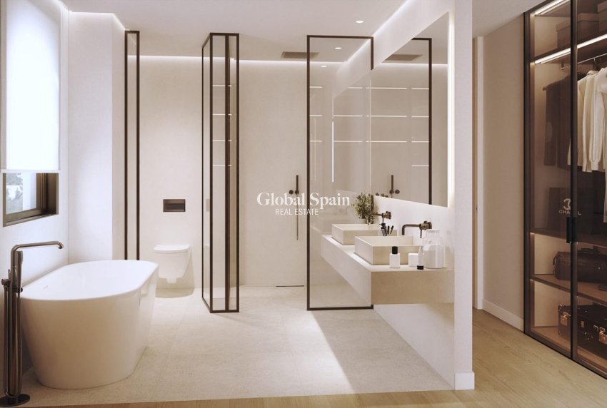 Nowo zbudowane - PENTHOUSE -
MÁLAGA - Playa de Sacaba