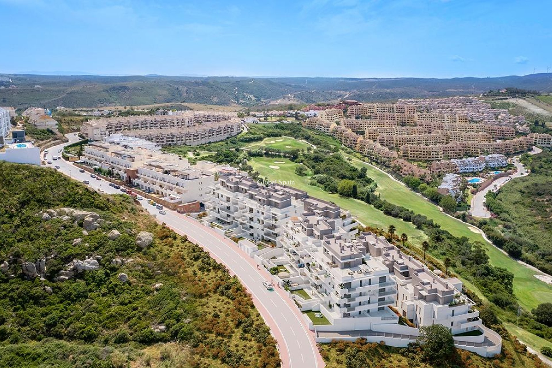 Nowo zbudowane - PENTHOUSE -
MANILVA - La duquesa golf