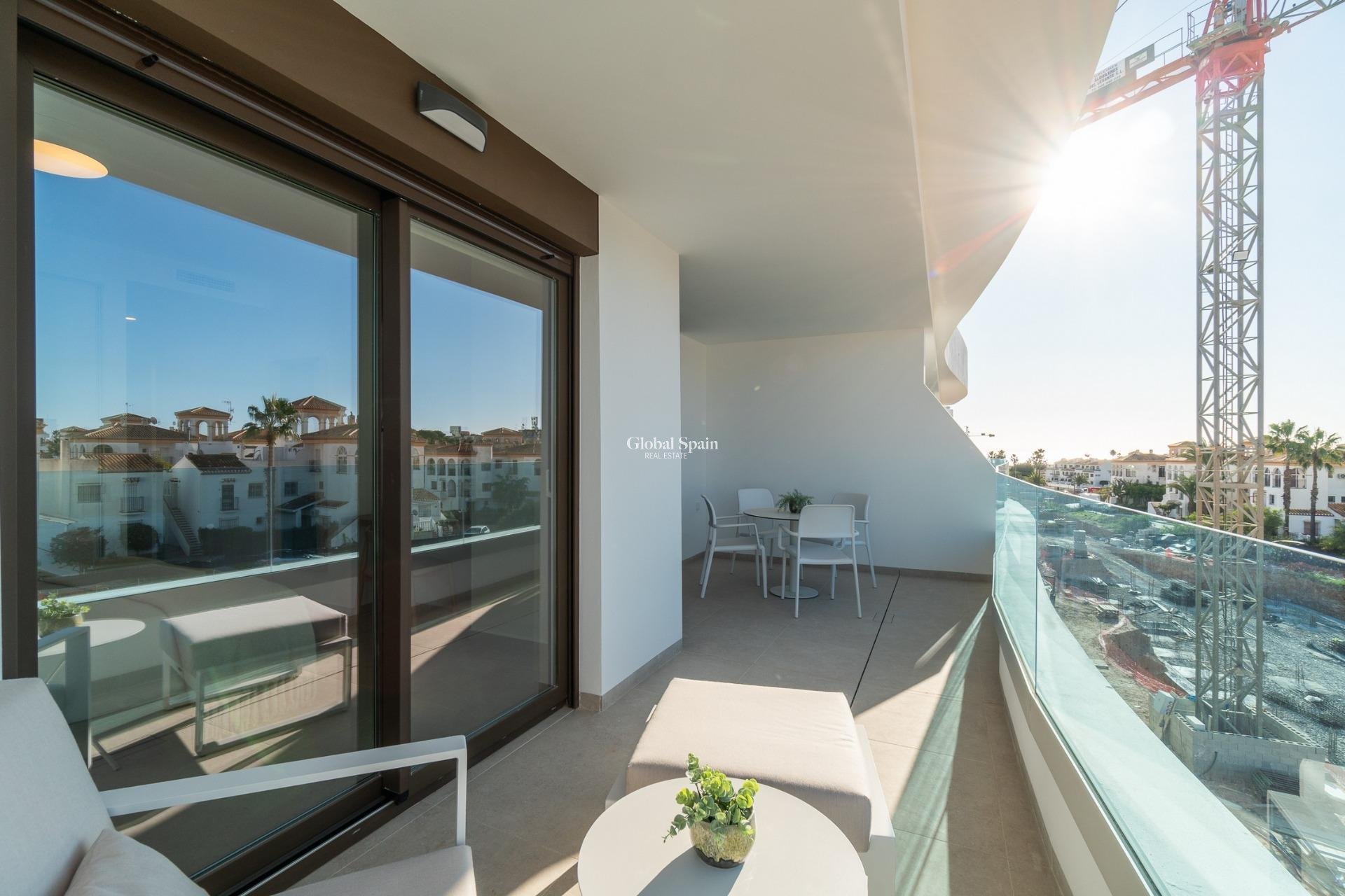 Nowo zbudowane - PENTHOUSE -
ORIHUELA COSTA - Playa Flamenca