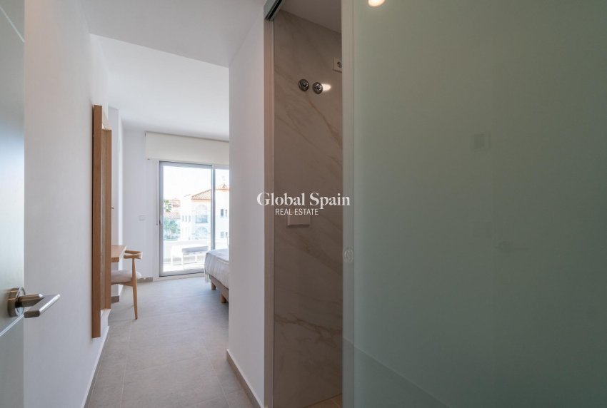 Nowo zbudowane - PENTHOUSE -
ORIHUELA COSTA - Playa Flamenca