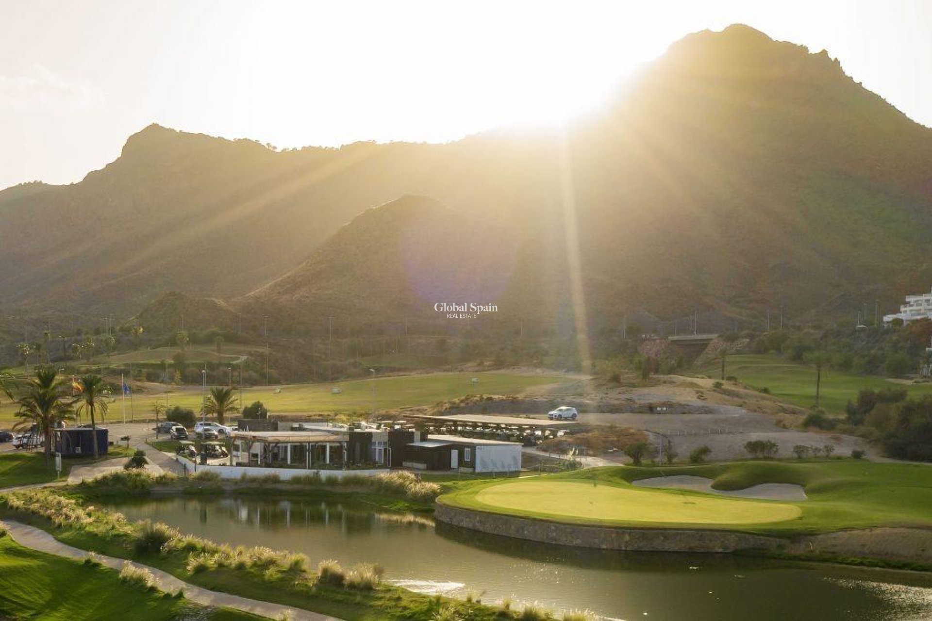 Nowo zbudowane - PENTHOUSE -
PULPÍ - Aguilón Golf