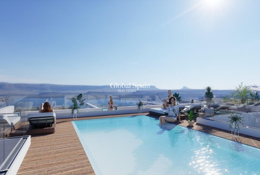 Nowo zbudowane - PENTHOUSE -
TORREVIEJA - Habaneras