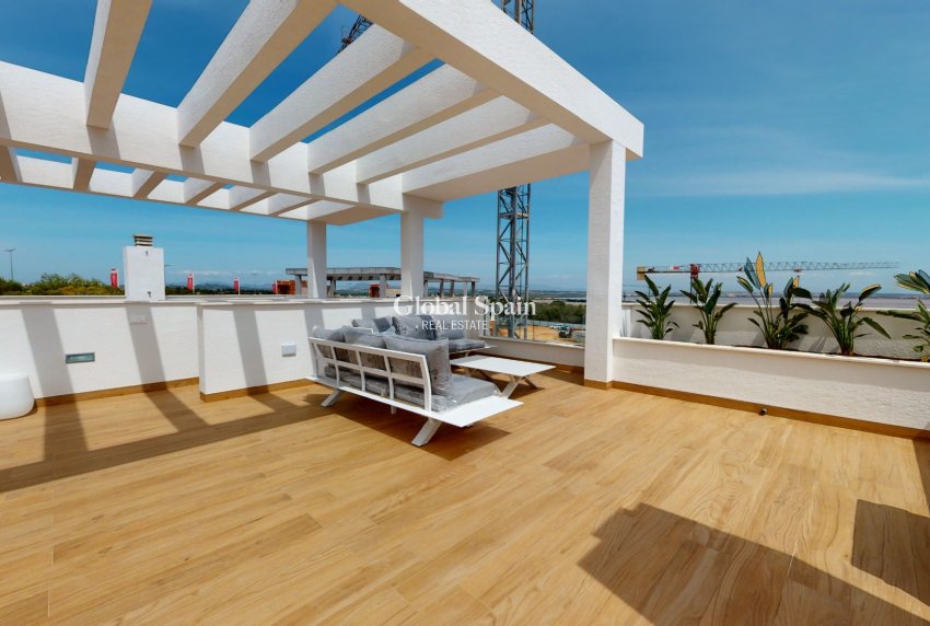 Nowo zbudowane - PENTHOUSE -
TORREVIEJA - LOS BALCONES - LOS ALTOS