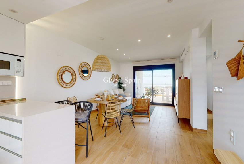 Nowo zbudowane - PENTHOUSE -
TORREVIEJA - LOS BALCONES - LOS ALTOS