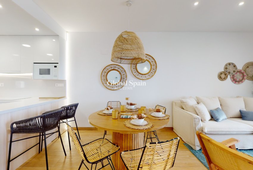 Nowo zbudowane - PENTHOUSE -
TORREVIEJA - LOS BALCONES - LOS ALTOS