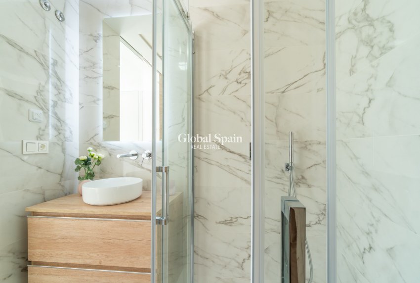 Nowo zbudowane - PENTHOUSE -
TORREVIEJA - LOS BALCONES - LOS ALTOS