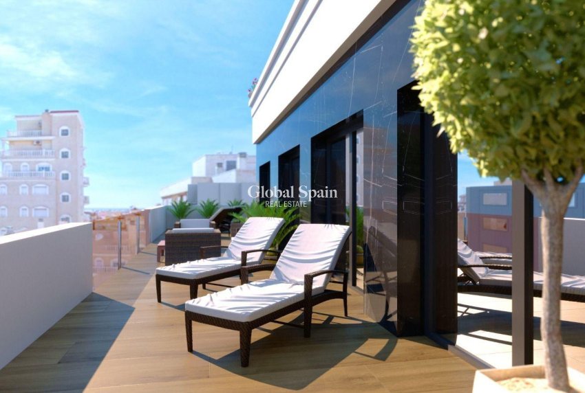 Nowo zbudowane - PENTHOUSE -
TORREVIEJA - Parque de las Naciones