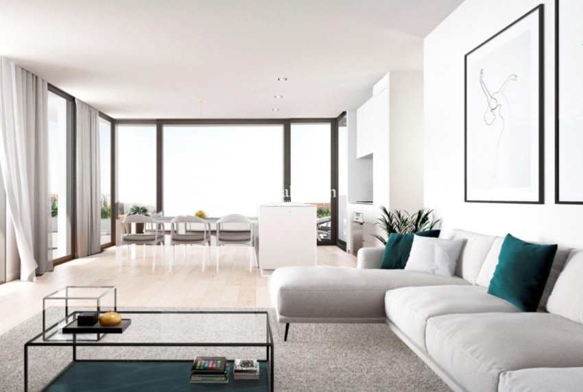 Nowo zbudowane - PENTHOUSE -
TORREVIEJA - 