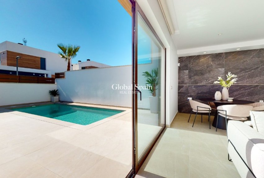 Nowo zbudowane - Willa -
ALGORFA - LA FINCA GOLF / ALGORFA