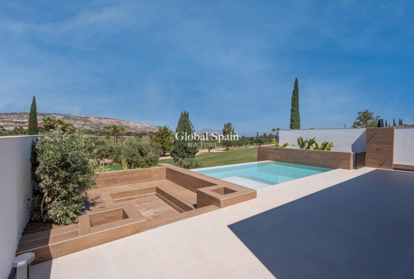 Nowo zbudowane - WILLA  -
ALGORFA - LA FINCA GOLF / ALGORFA